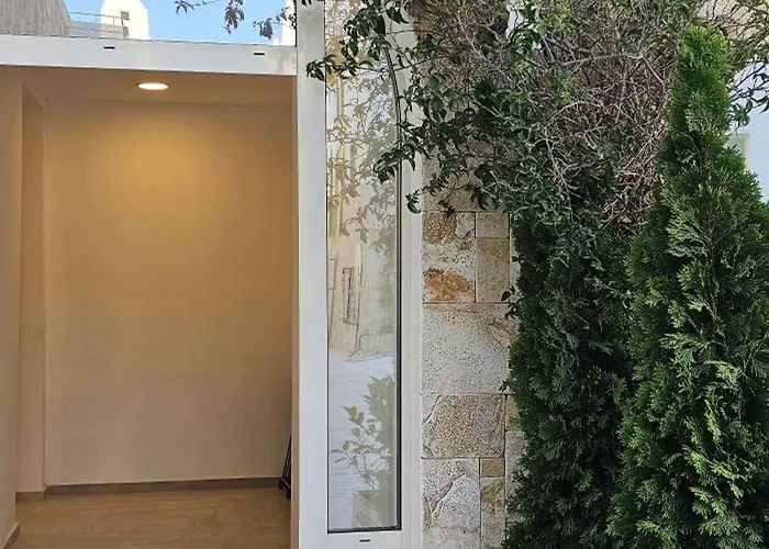 Lex Santorini Dhërmi