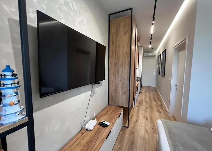 Lex Santorini * Dhërmi