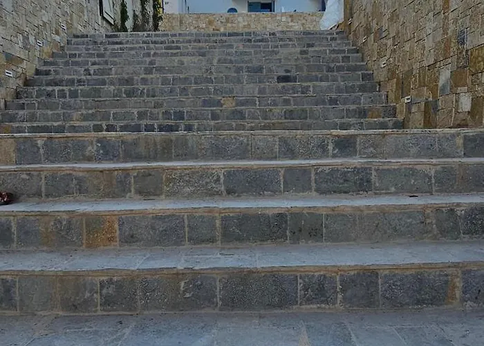 Lex Santorini * Dhërmi