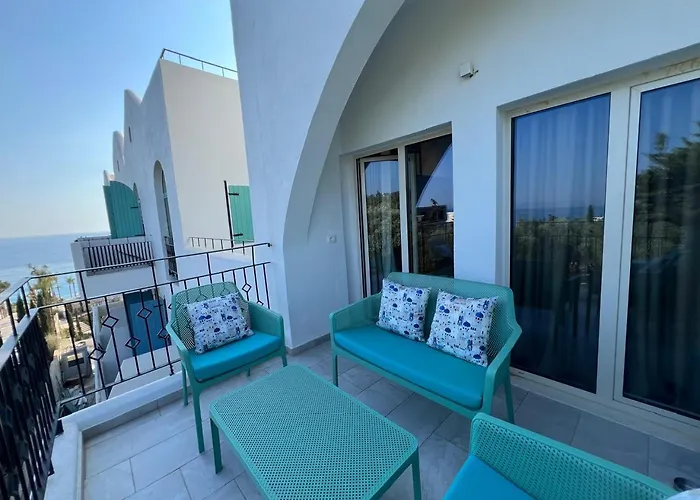 Lex Santorini * Dhërmi